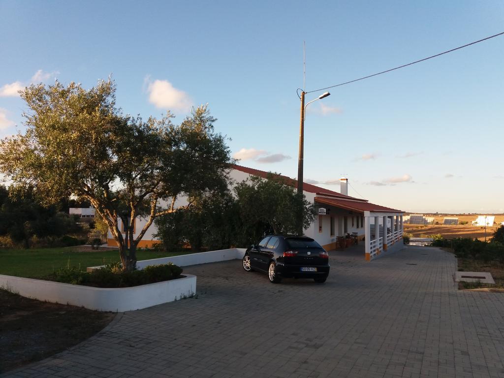 Willa Corvos E Cadavais Almodôvar Zewnętrze zdjęcie